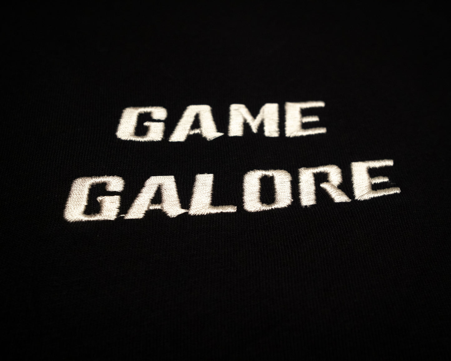 THE SIGNATURE LONG SLEEVE - CREAM